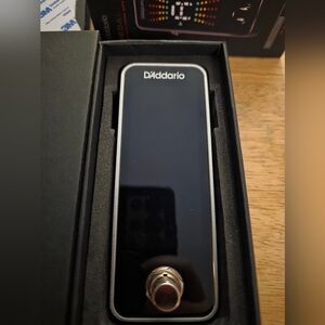 Black Guitar Tuner Pedal